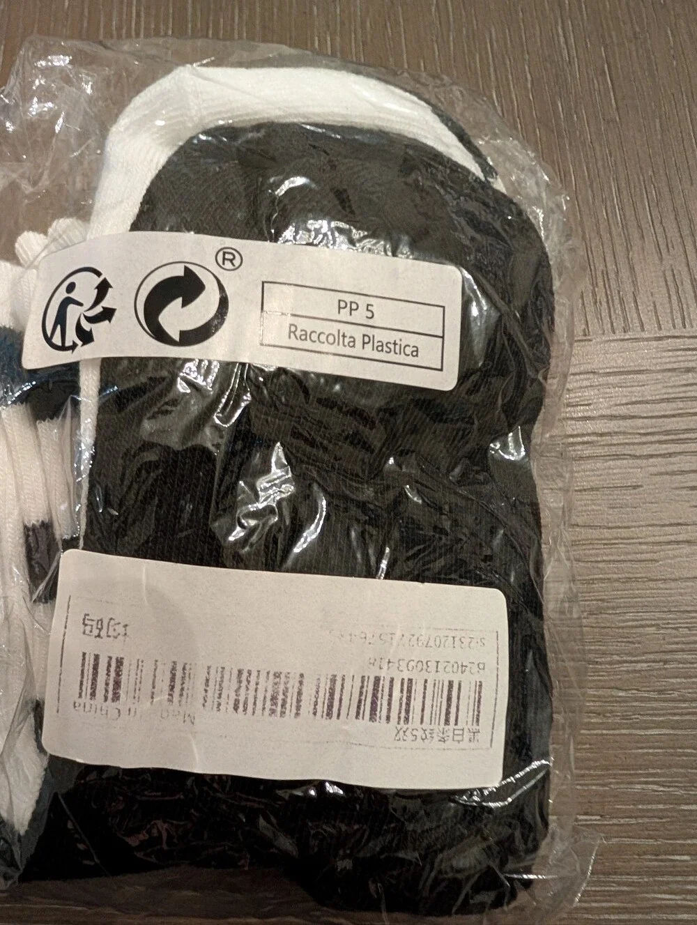Kids Low-Cut Ankle Socks - Black & White Pack